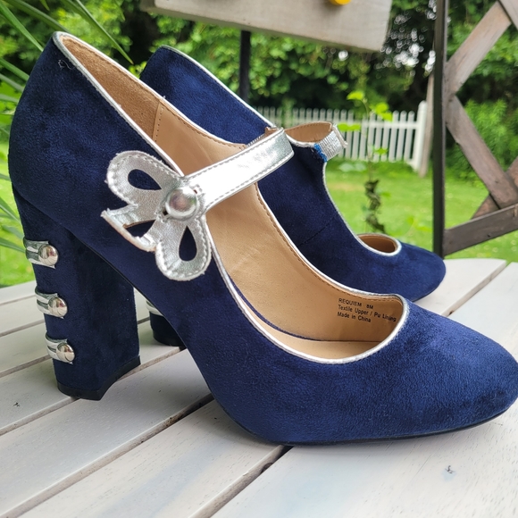 Penny Loves Kenny Requium Size 8 Navy/Silver Block Heel Almond Toe Retro Feel - Picture 1 of 10